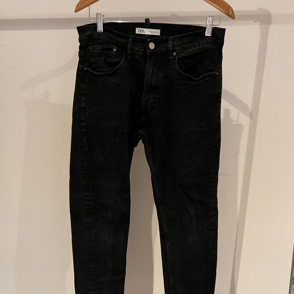 Zara Jeans Black 32/32 GUC